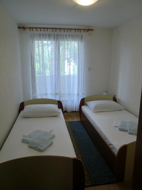 Apartments Markas Malinska Luaran gambar