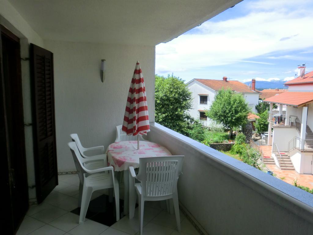 Apartments Markas Malinska Luaran gambar