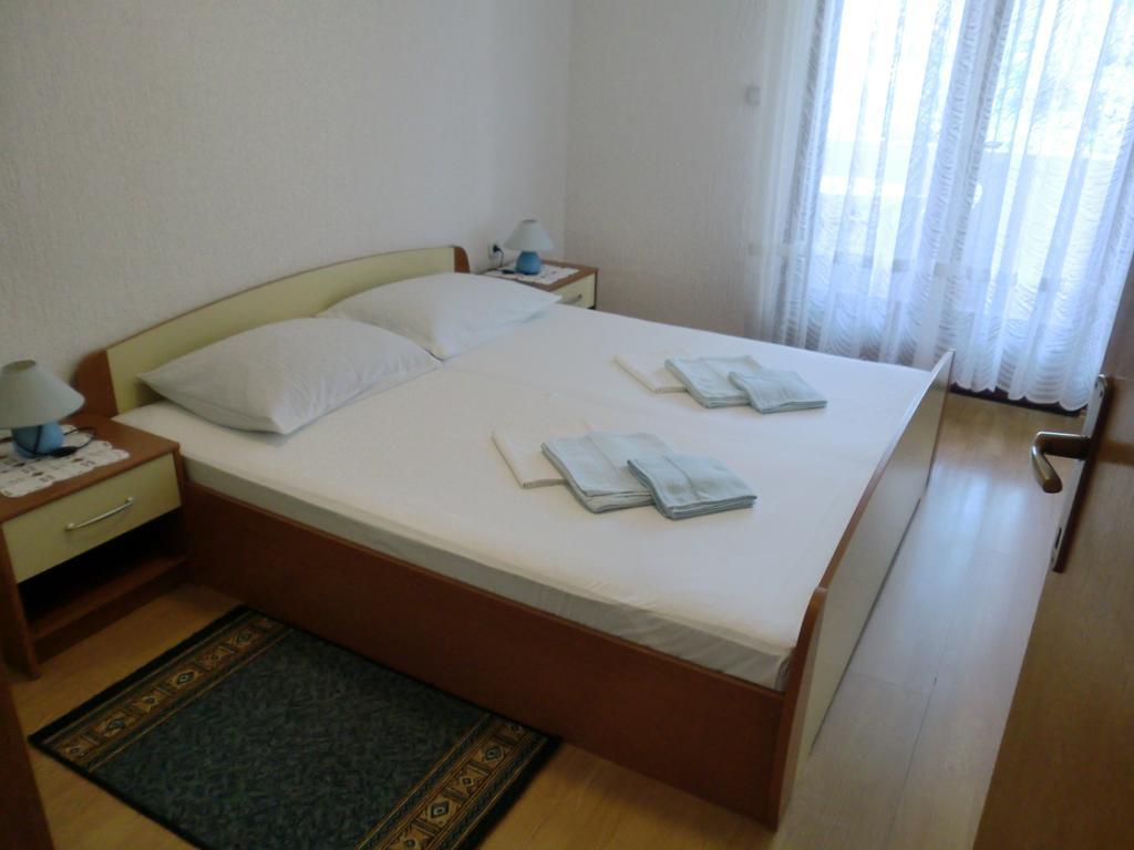 Apartments Markas Malinska Luaran gambar
